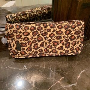 Lug Bags Sleeper Leopard New